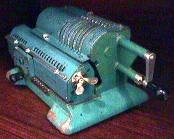 Арифмометр Феликс